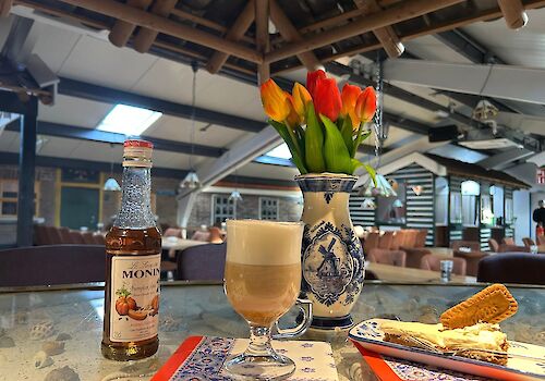 Pumpkin Spice Latte + Speculaas Cheesecake