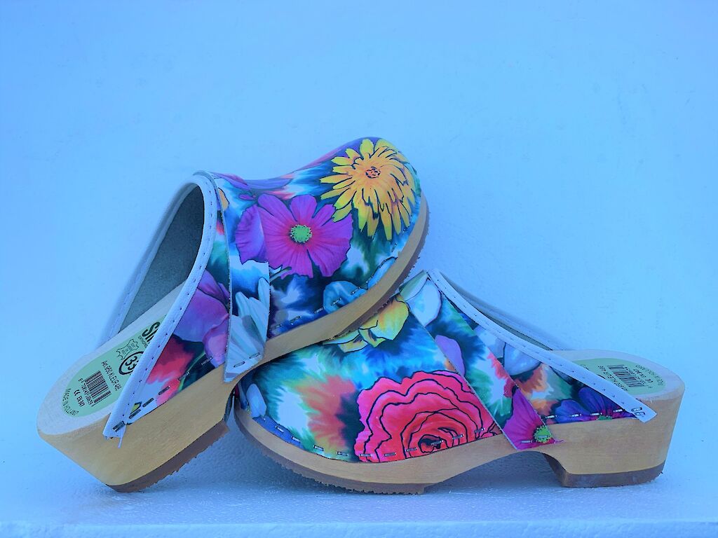 Wooden shoes with flower print
