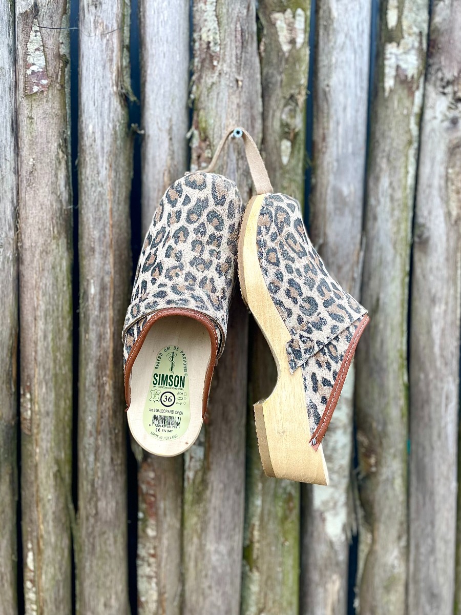 Leather clog leopard